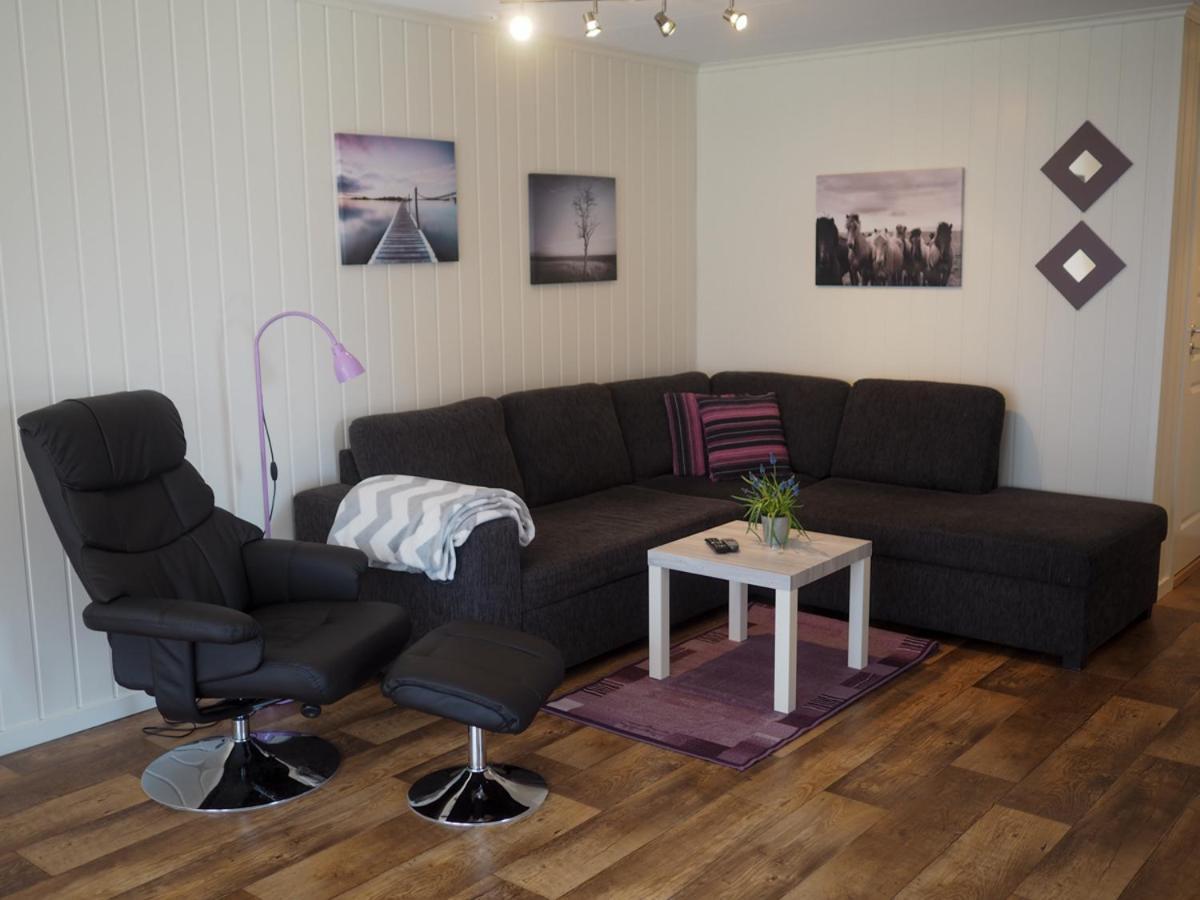 Stryn Stor Og Moderne Leilighet Bagian luar foto